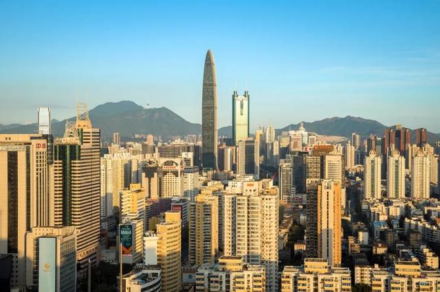 住房不炒，深圳楼市出现“喝茶费”