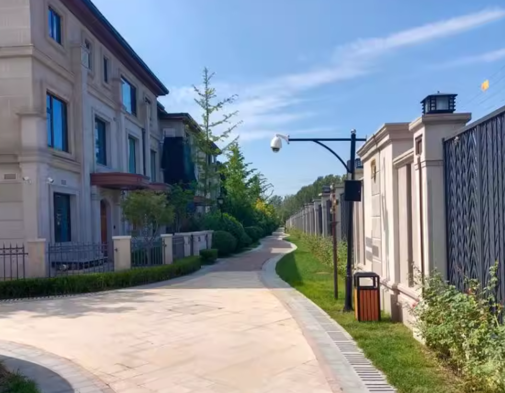 北京市顺义区新于庄园三区2号楼-2层至3层2及车位_法拍房_助融网